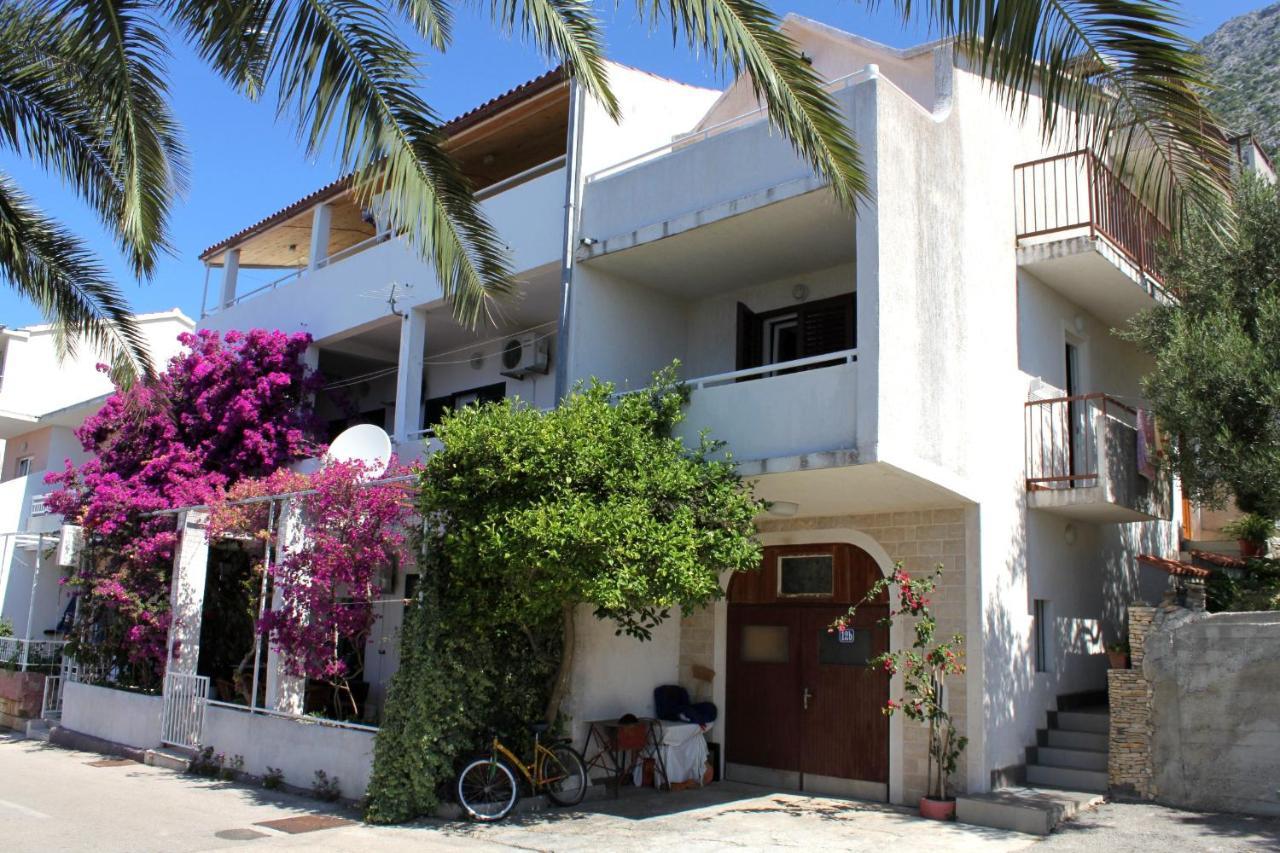 Apartments By The Sea Igrane, Makarska - 310 المظهر الخارجي الصورة