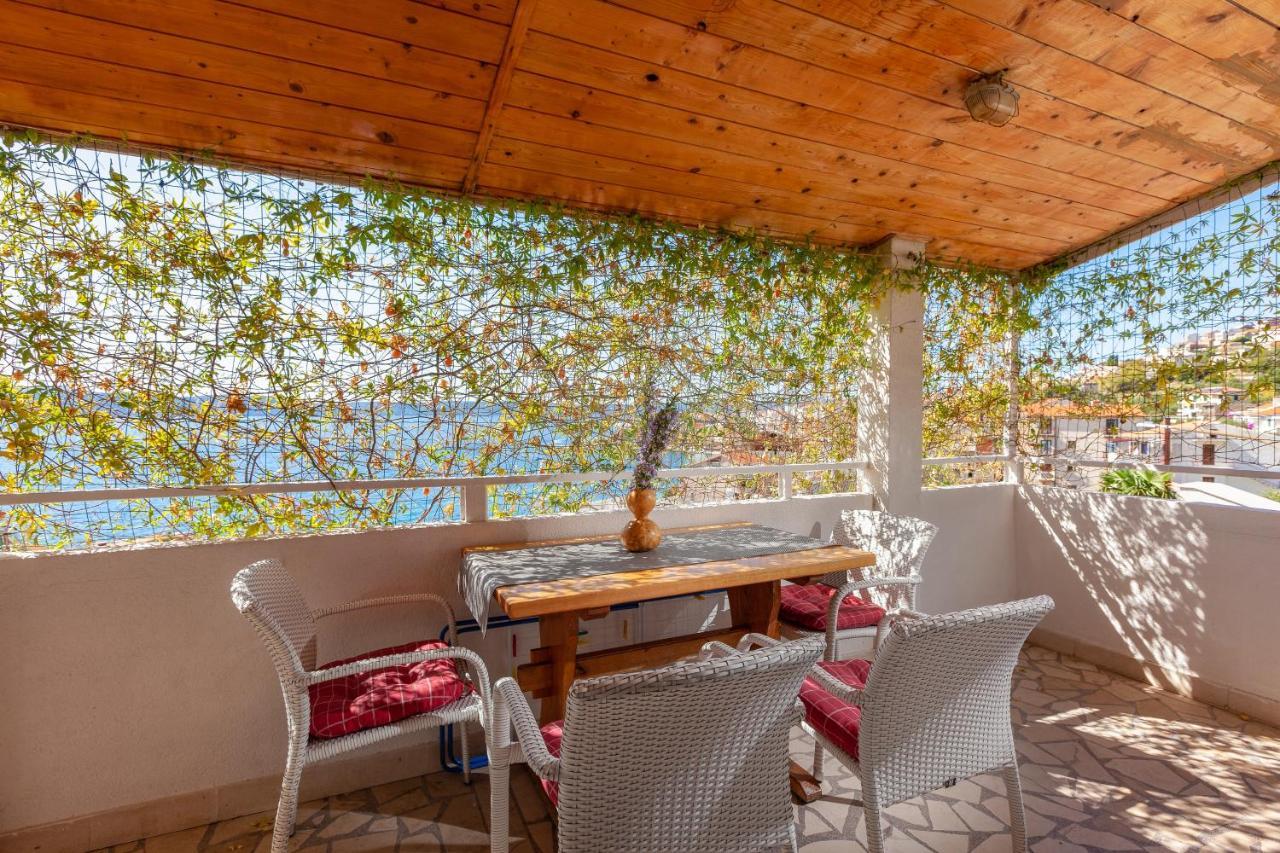 Apartments By The Sea Igrane, Makarska - 310 المظهر الخارجي الصورة