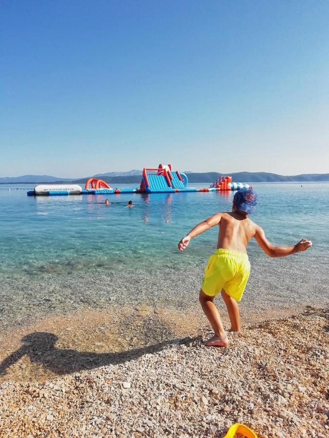 Apartments By The Sea Igrane, Makarska - 310 المظهر الخارجي الصورة